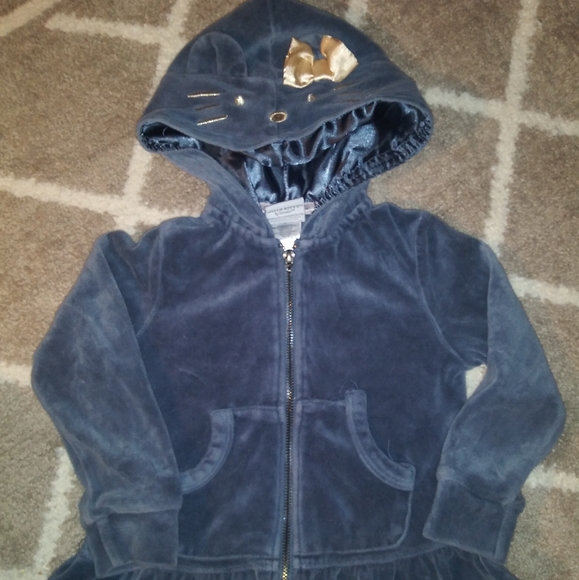 Hello kitty hoodie size 4T - Picture 2 of 7